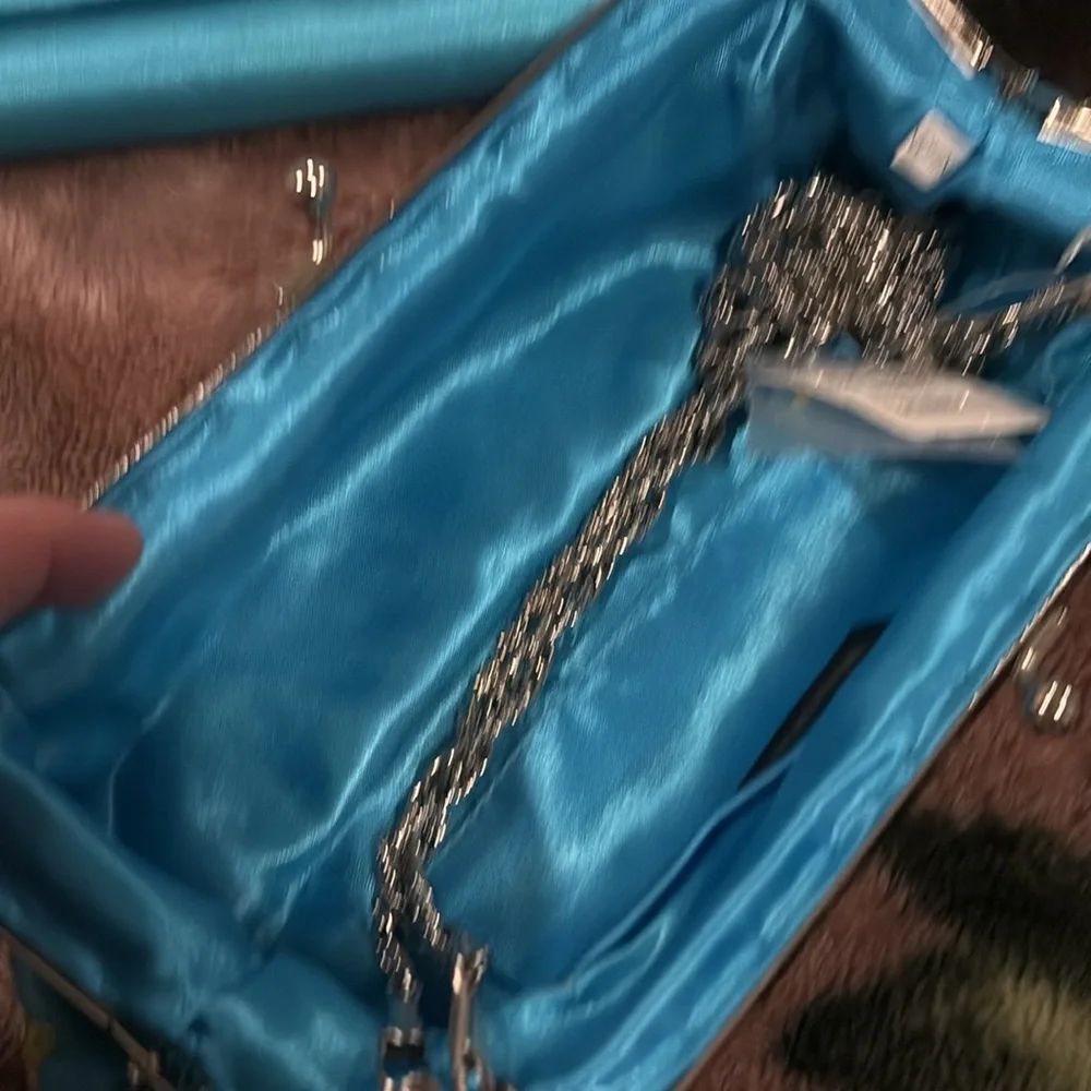 Beaded Clutch Fornal Party Handbag  looking blue new - Picture 4 of 5